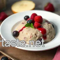 Bac Sucr&eacute; &agrave; la Cr&egrave;me de Fruits Rouges et Chocolat : Un Dessert Facile &agrave; Partager