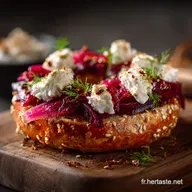 Bagel au chou rouge et ch&egrave;vre frais La version gourmet fa&ccedil;on bistrot