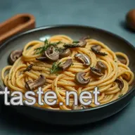 Fusili cr&eacute;meux aux champignons et &eacute;pinards : recette r&eacute;confortante