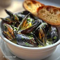 Moules Recette Traditionnelle pour 4 Servings