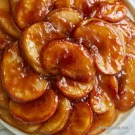 Terrine Aux Pommes Caram&eacute;lis&eacute;es pour 6